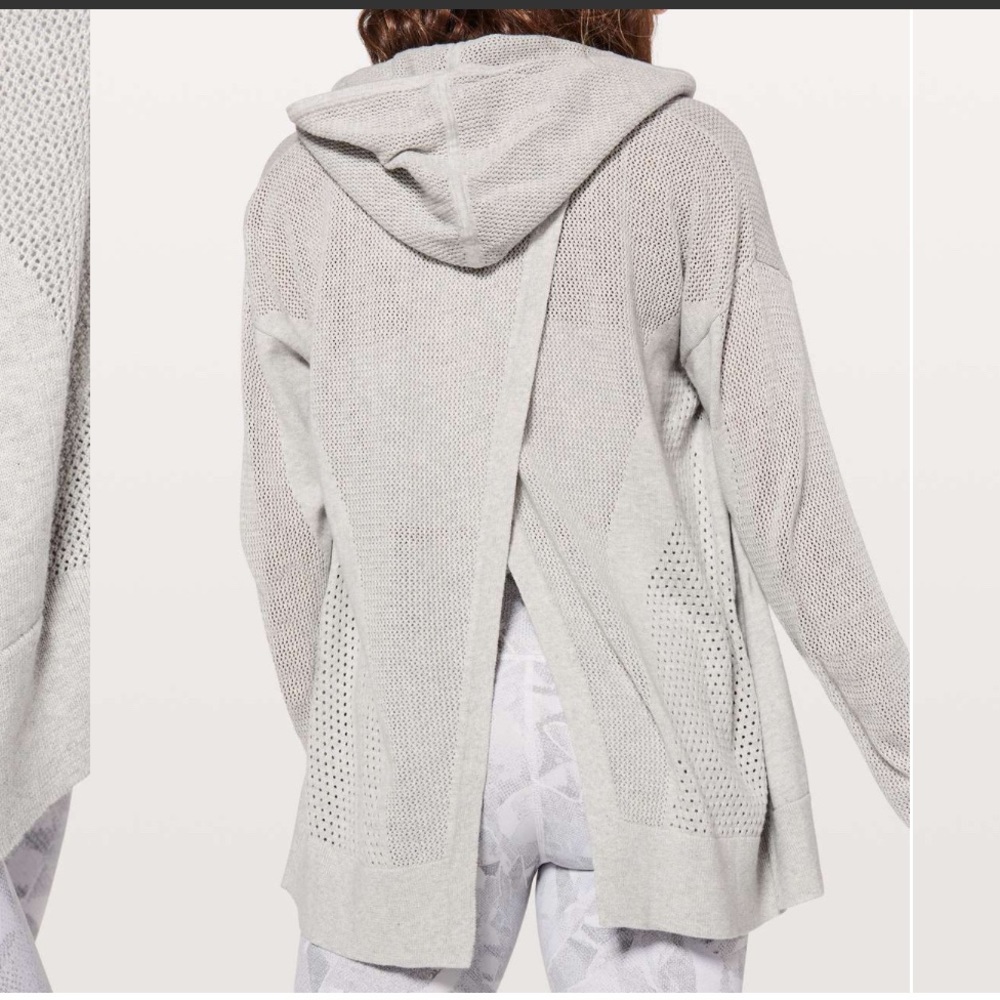 Lululemon Still Movement Wrap